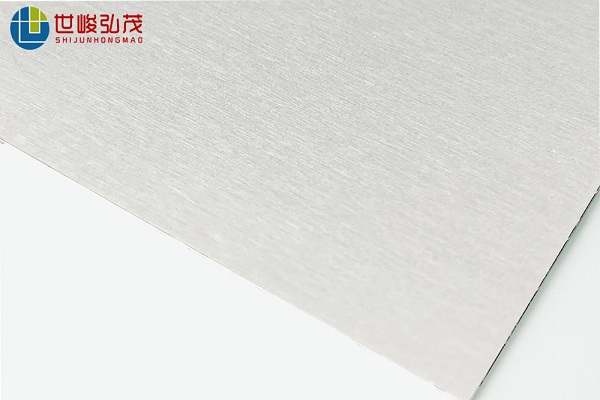 分析氧化鋁板和普通鋁板有什么區(qū)別？